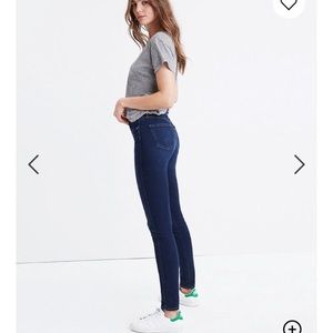 Rag & Bone The Dre Faded Black Distressed Knee 27